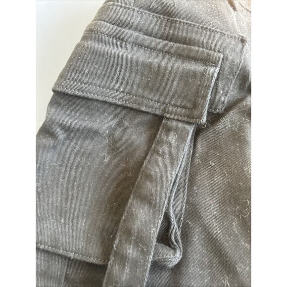 Elleven High Stretch Low Waist Denim Cargo Mini Skirt - Black - Size XS - Picture 7 of 11